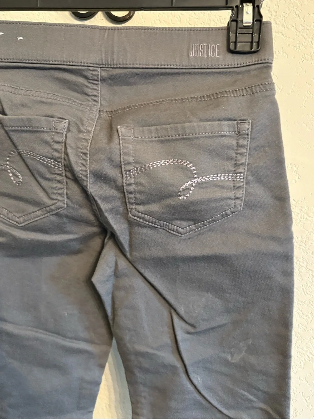 Girl’s Vintage Justice Gray Stretch Jeggings with Rhinestone Hem Detail, Sz. 12